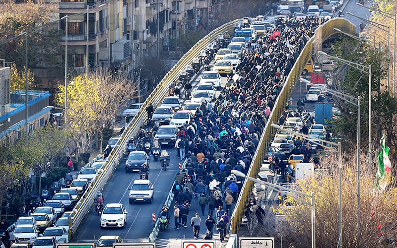 Ιράν - Στο πλευρό των εξεγερμένων Ενάντια στις βόμβες Τραμπ και Ισραήλ