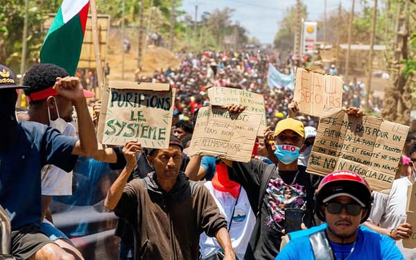 Μαδαγασκάρη: Μαζικές διαδηλώσεις